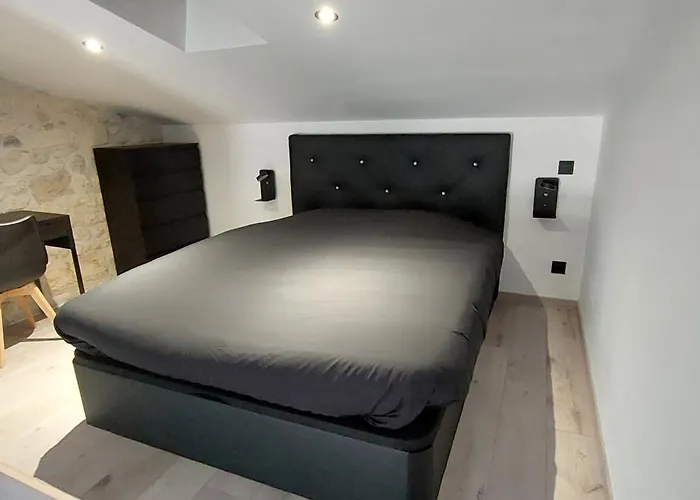 Holiday home Rive Charente La *